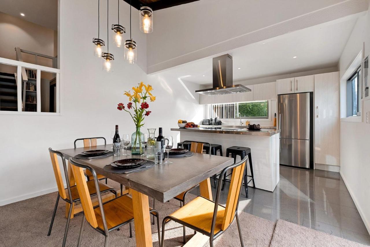Queenstown Lakefront Dream 4 Bed Exterior foto